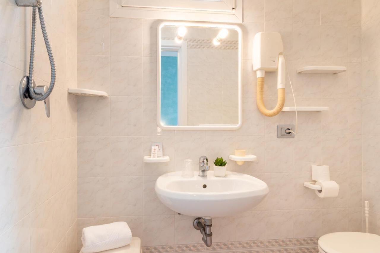 Hotel Ettoral Jesolo Extérieur photo